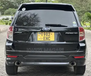 Subaru Forester 2011 Black
