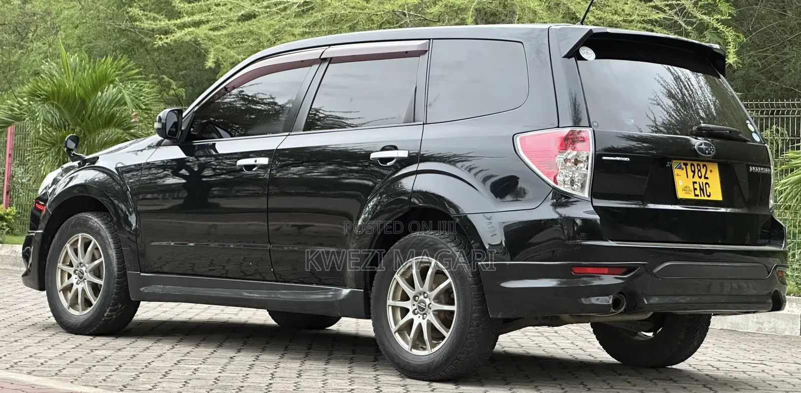 Subaru Forester 2011 Black