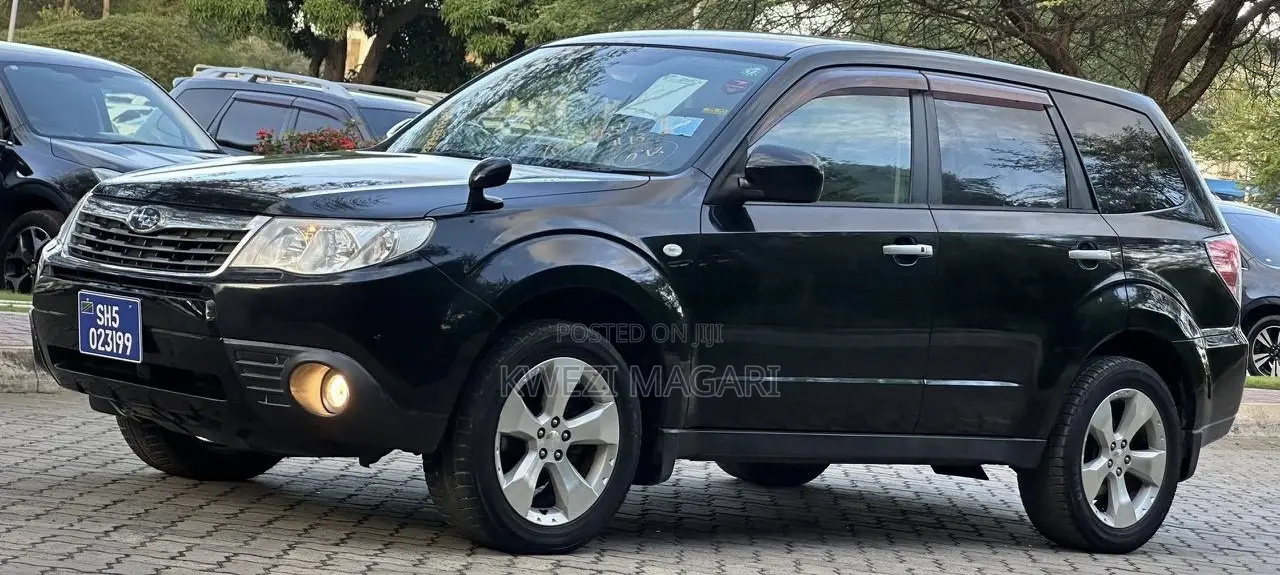 Subaru Forester 2010 Black