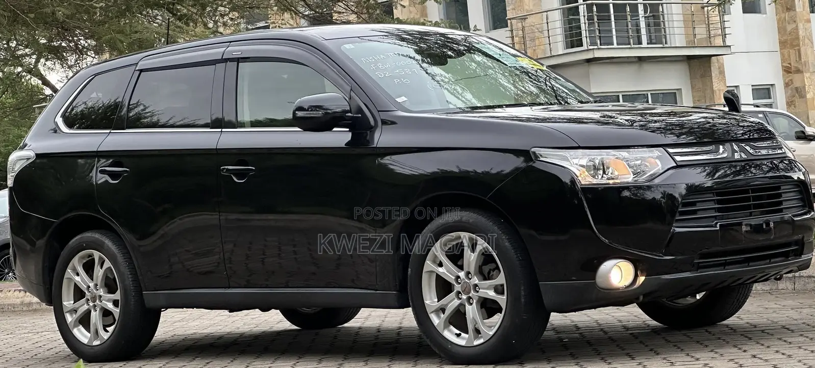 Mitsubishi Outlander 2013 Black