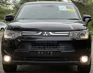 Mitsubishi Outlander 2013 Black