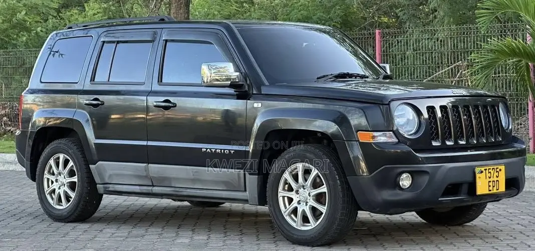 Jeep Patriot 2011 Black