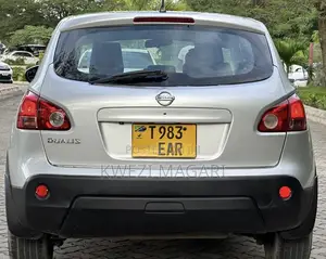 Nissan Dualis 2011 Silver