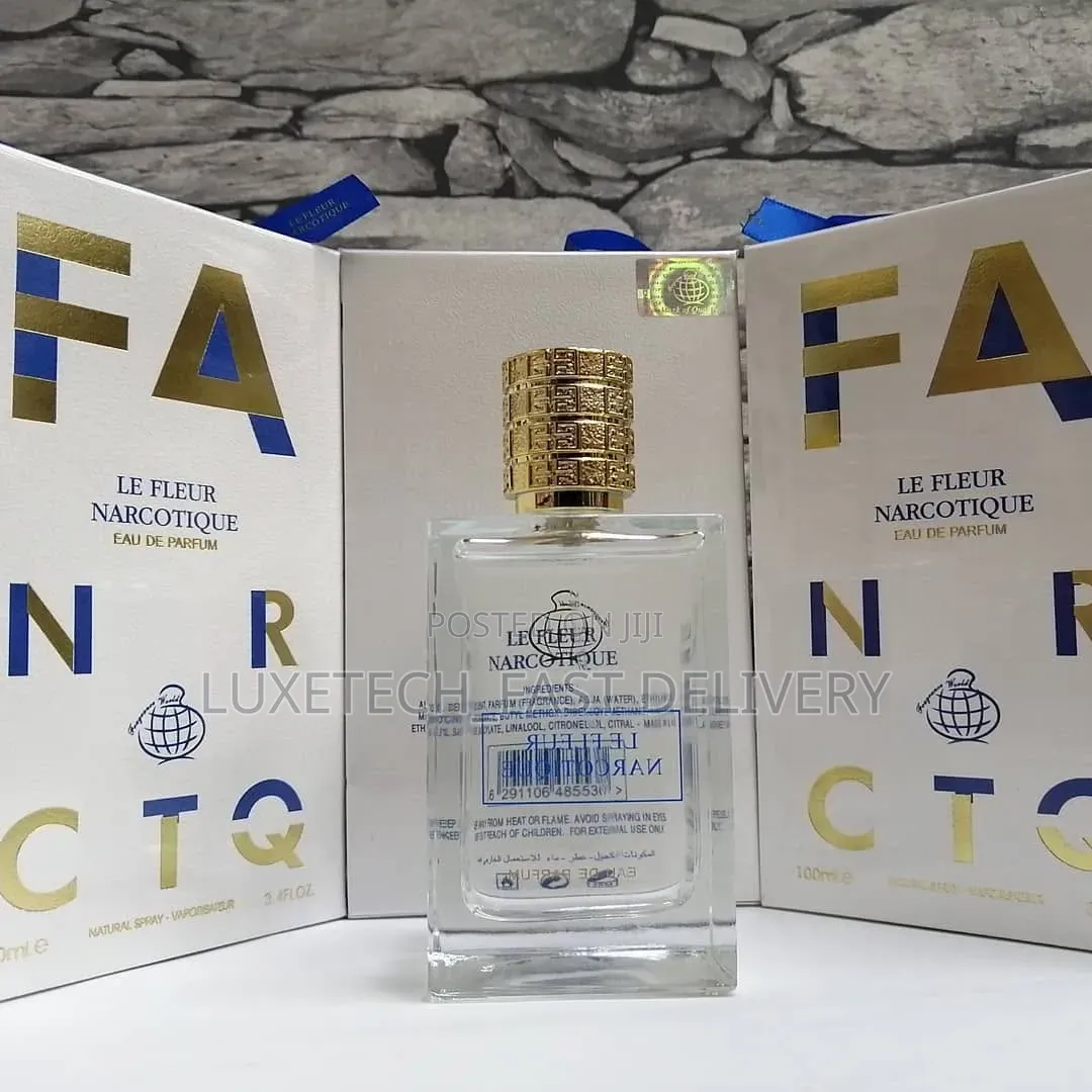 Le Fleur Narcotique Eau De Parfum, a Unisex Floral-Fruity Scent