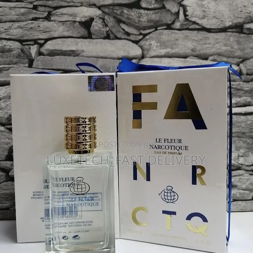 Le Fleur Narcotique Eau De Parfum, a Unisex Floral-Fruity Scent