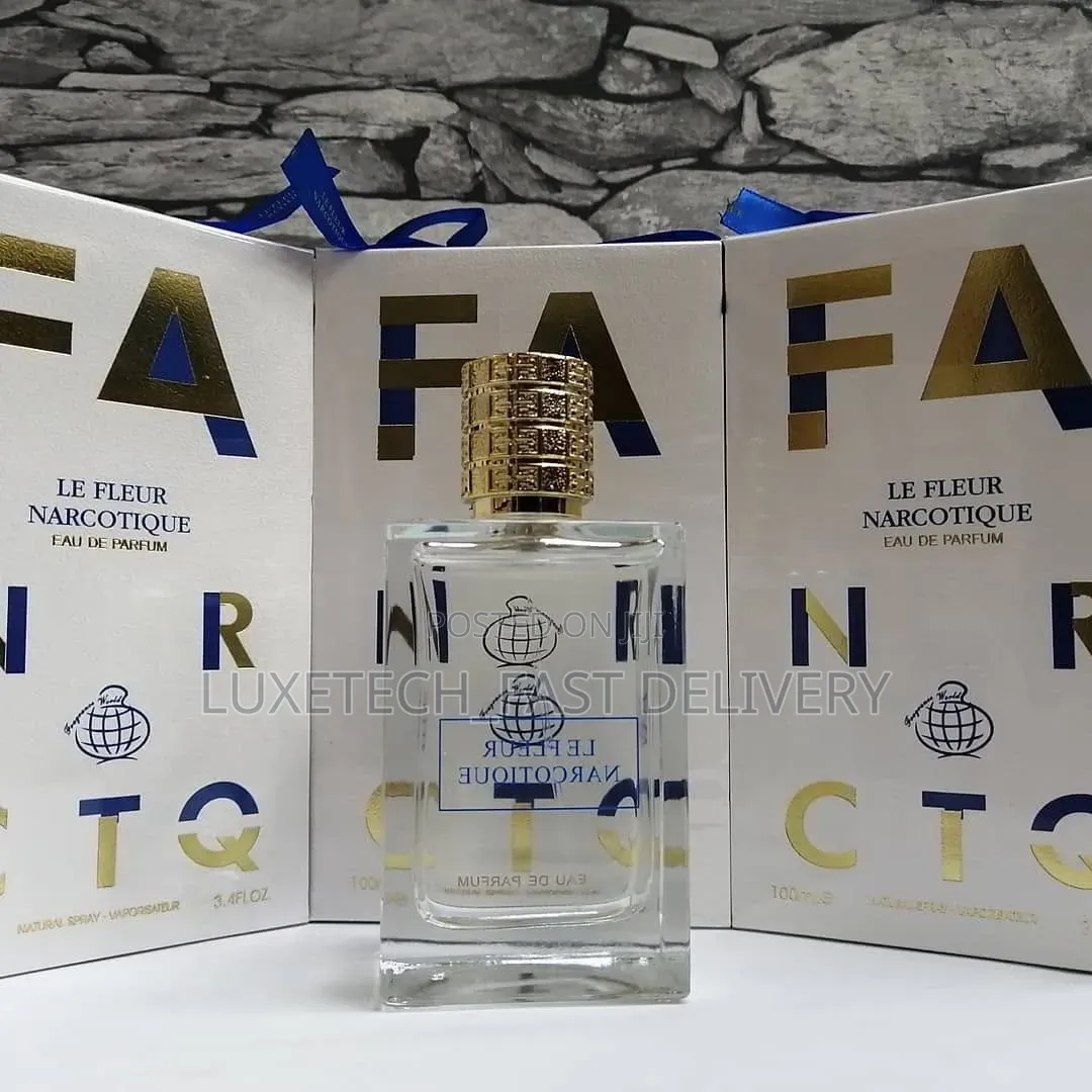 Le Fleur Narcotique Eau De Parfum, a Unisex Floral-Fruity Scent