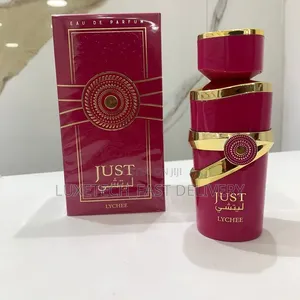 Just Lychee Eau De Parfum, a Fruity-Floral Unisex Fragrance