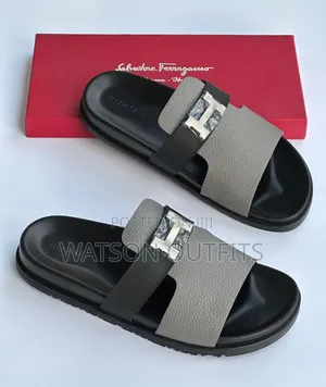 Hermes Branded Men's Leather Sandal Shoes Materials Classic