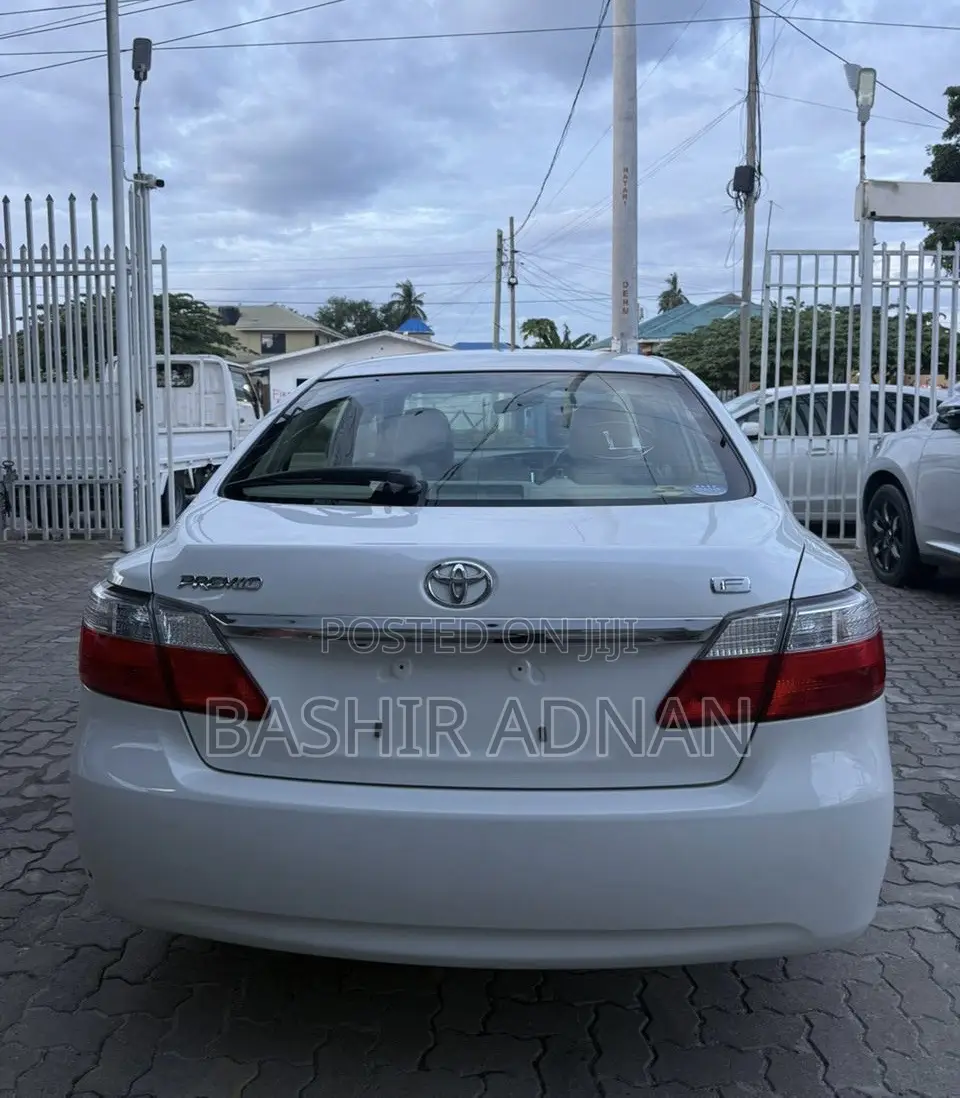 Toyota Premio 1.5 FWD 2009 White
