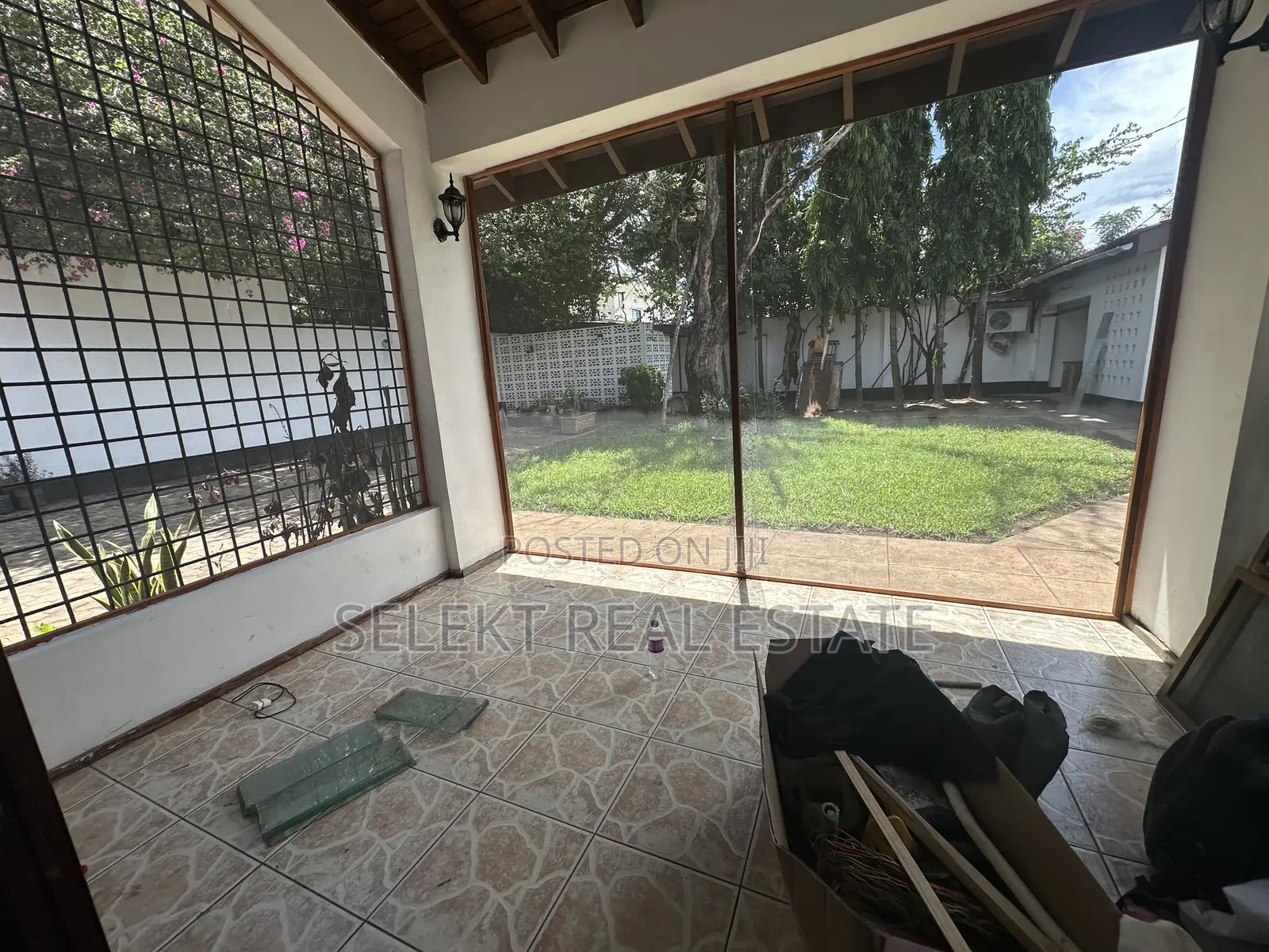 3bdrm House in Masaki for rent