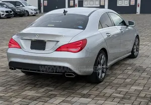 Mercedes-Benz GLA-Class 2014 Burgundy