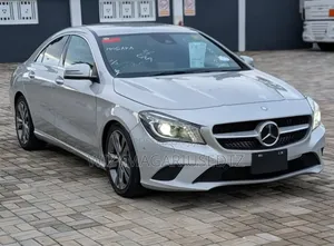 Mercedes-Benz GLA-Class 2014 Burgundy
