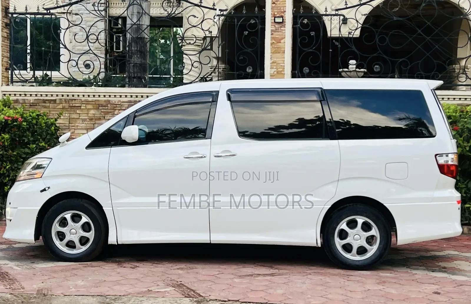Toyota Alphard 2008 White