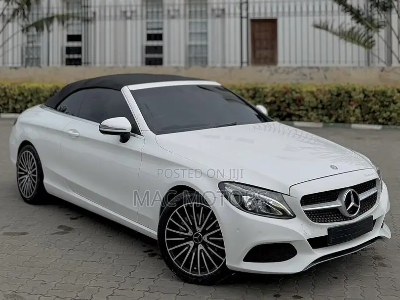 Mercedes-Benz C200 2015 Off white