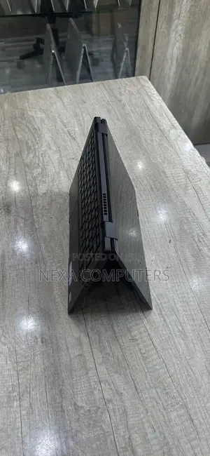 Laptop Dell Latitude 5300 8GB Intel Core i7 SSD 256GB