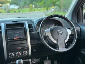 Nissan X-Trail 2012 Black