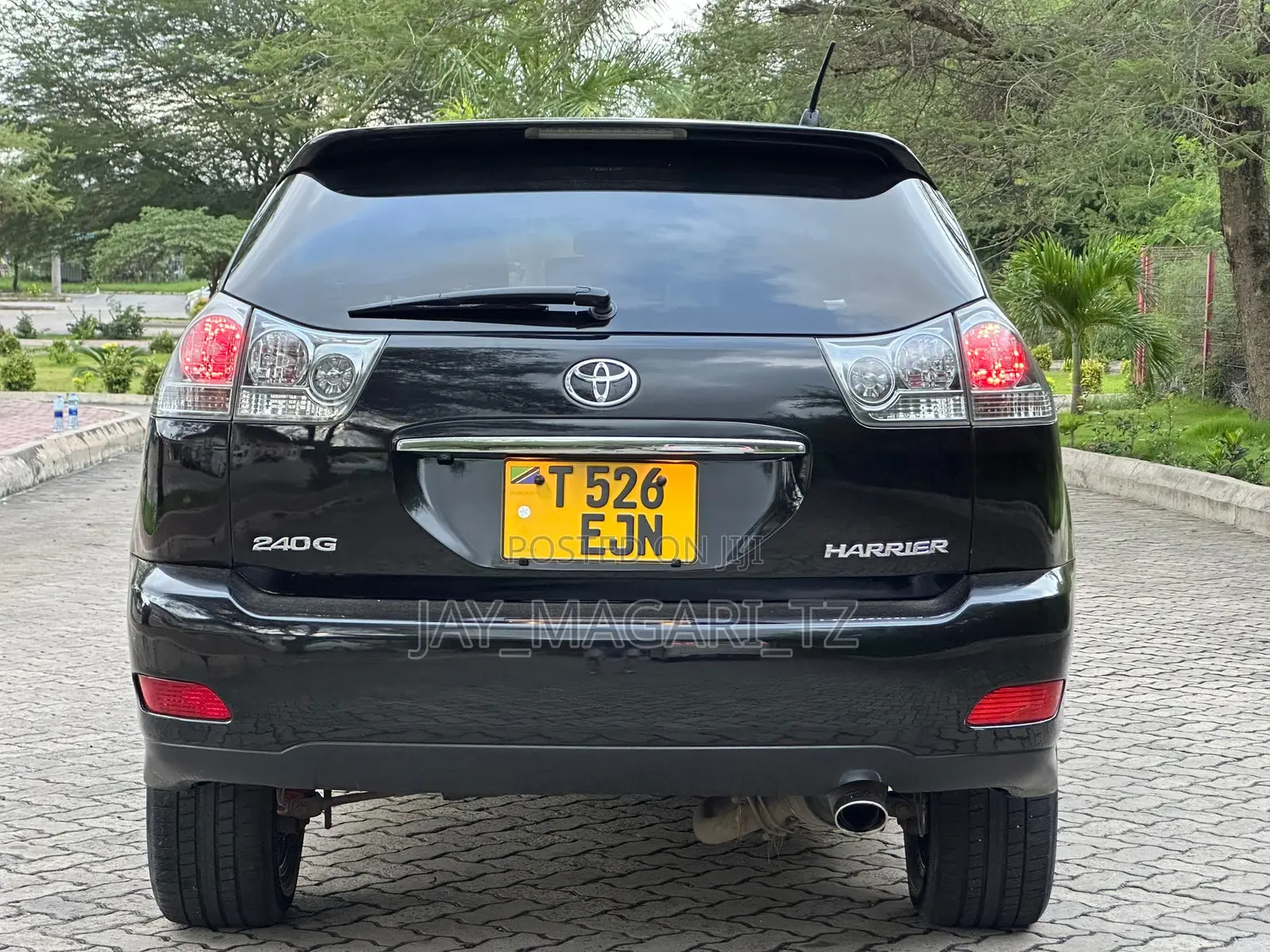 Toyota Harrier 2006 Black