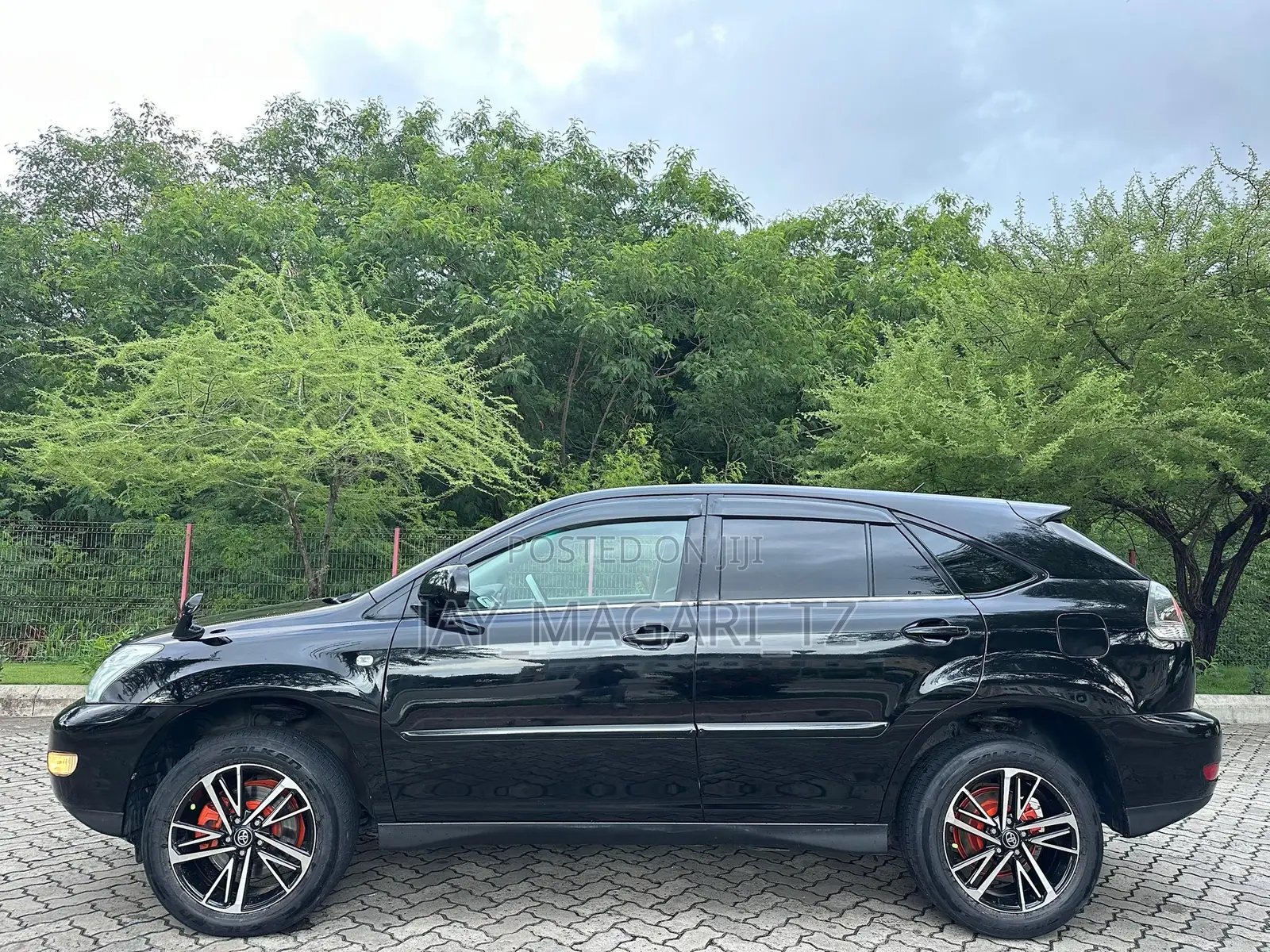 Toyota Harrier 2006 Black