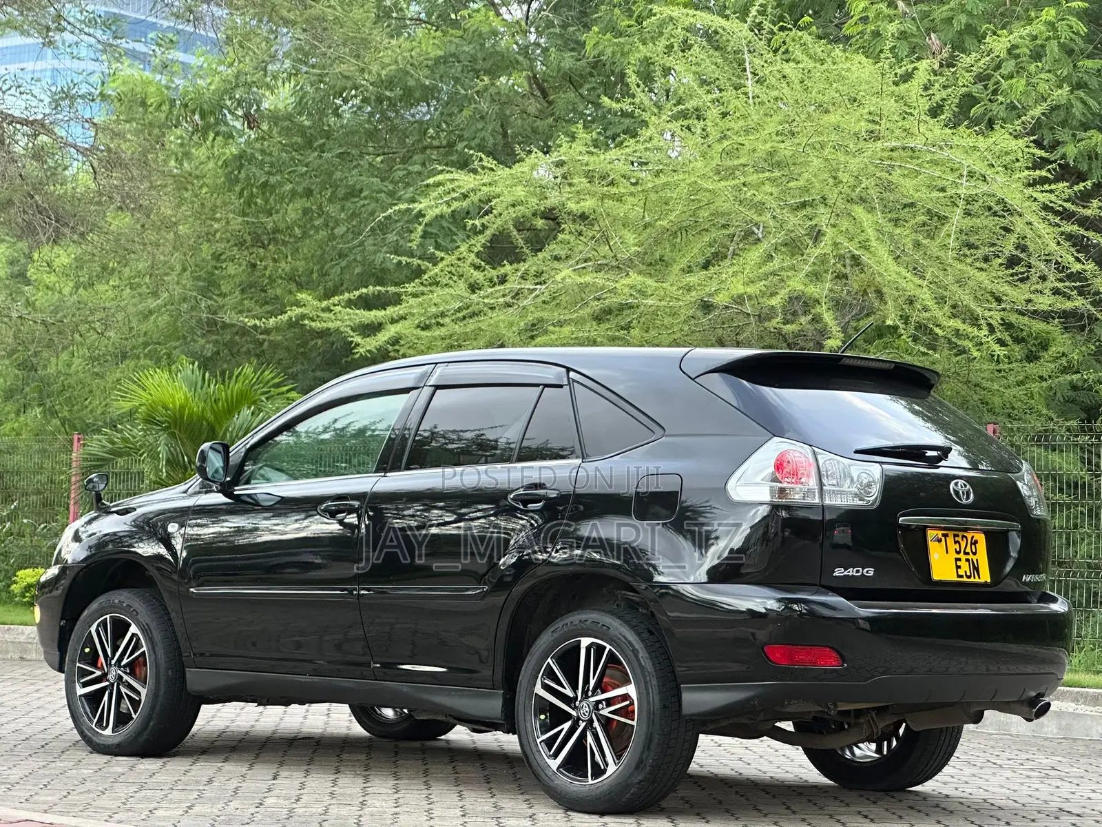 Toyota Harrier 2006 Black
