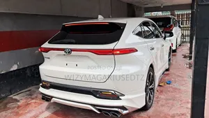 Toyota Harrier 2.0 2021 Ivory