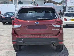 Subaru Forester 2.5i Limited AWD 2018 Red