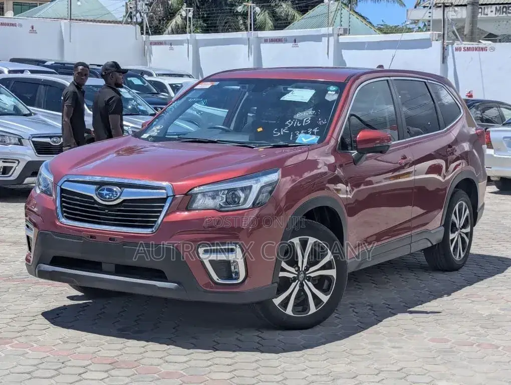 Subaru Forester 2.5i Limited AWD 2018 Red