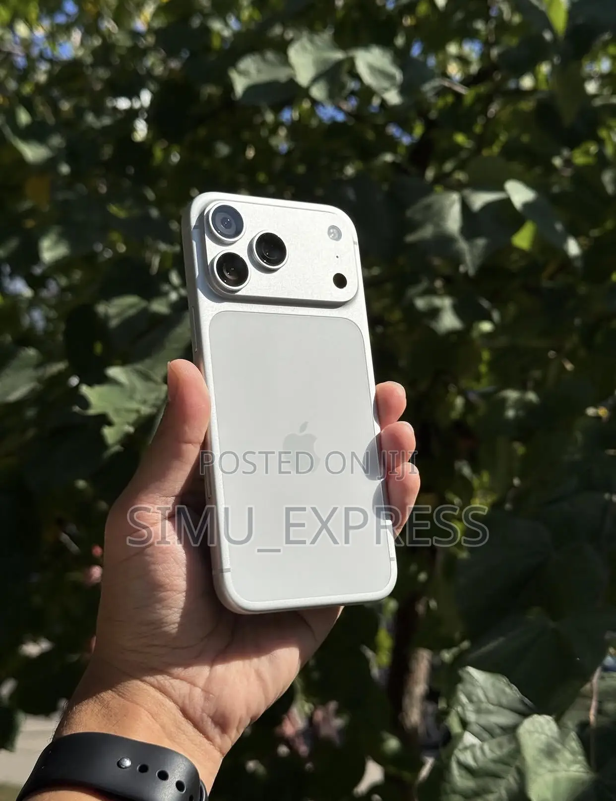 New Apple iPhone 17 Pro Max 256 GB Silver