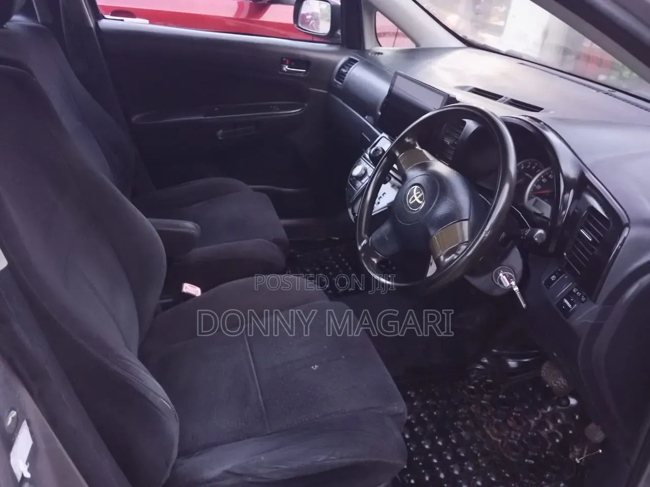 Toyota Wish 2005 Silver