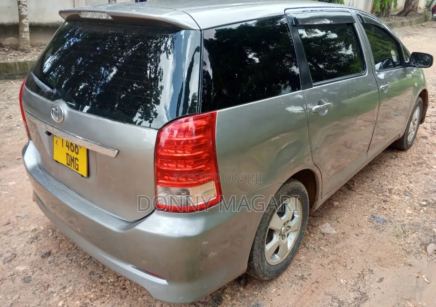 Toyota Wish 2005 Silver