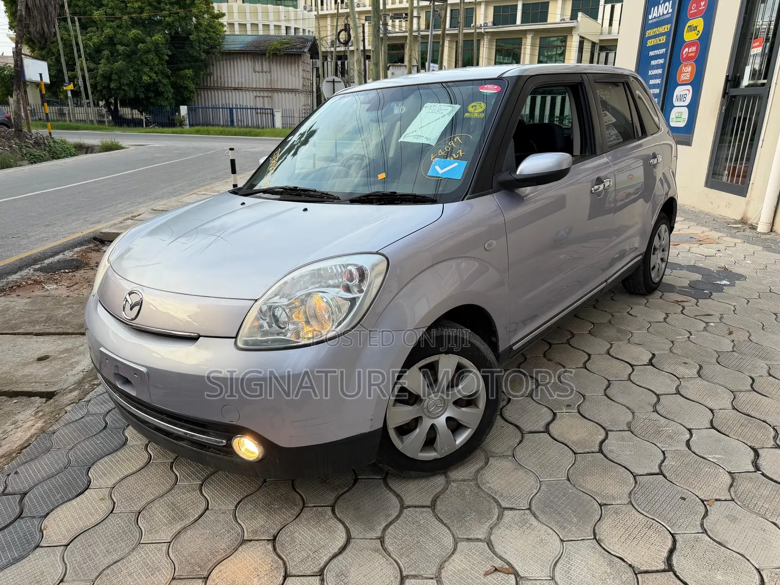 Mazda Verisa 2012 Purple