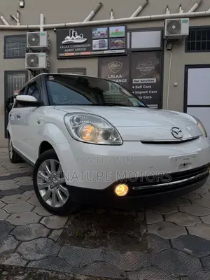 Mazda Verisa 2011 White