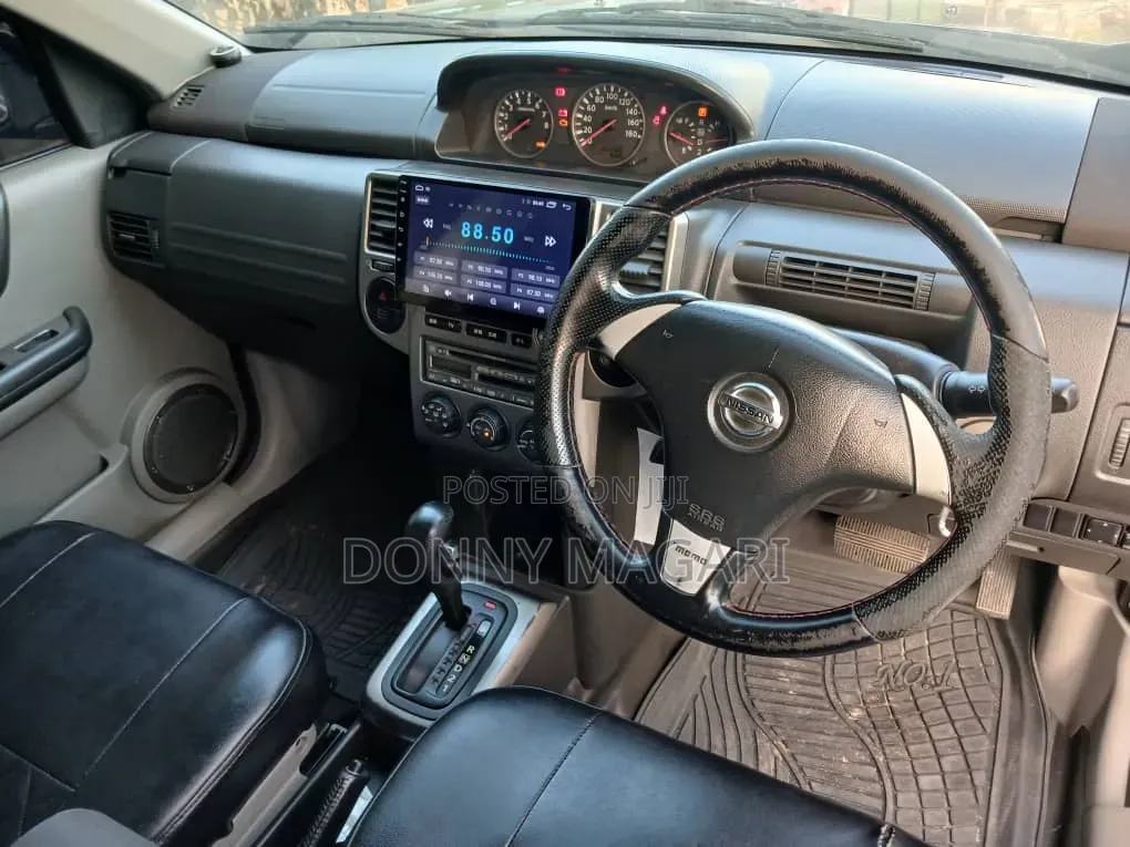 Nissan X-Trail 2005 Black