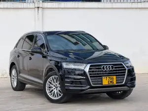 Audi Q7 2018 Gray