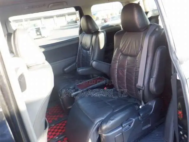 Toyota Vellfire 2010 Black