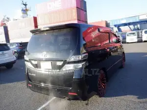 Toyota Vellfire 2010 Black