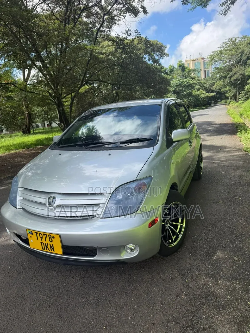 Toyota IST 2005 Silver