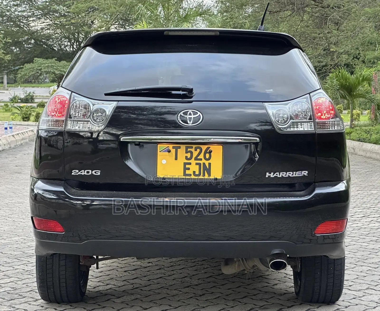 Toyota Harrier 2.4 2006 Black