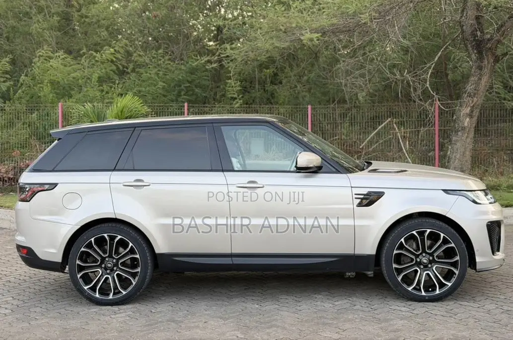 Land Rover Range Rover Sport 2018 Gold