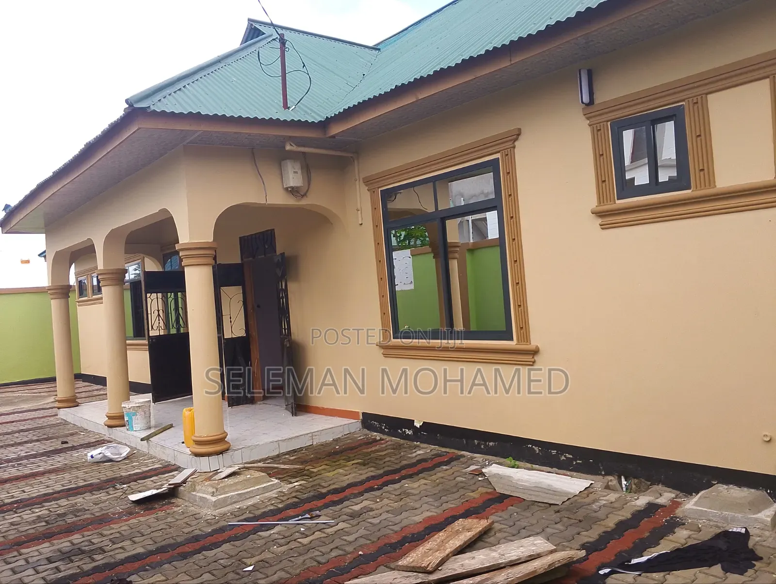 Furnished 6bdrm House in Biriani Real Estate, Chamazi for sale