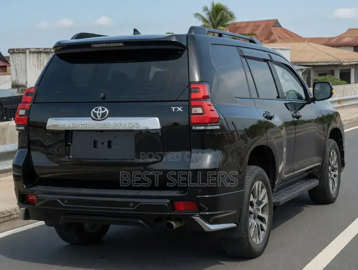 Toyota Land Cruiser Prado 2.8 2023 Black