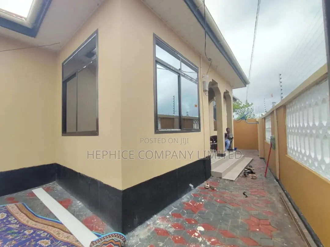Furnished 3bdrm House in Hephice Company, Kinyerezi for sale