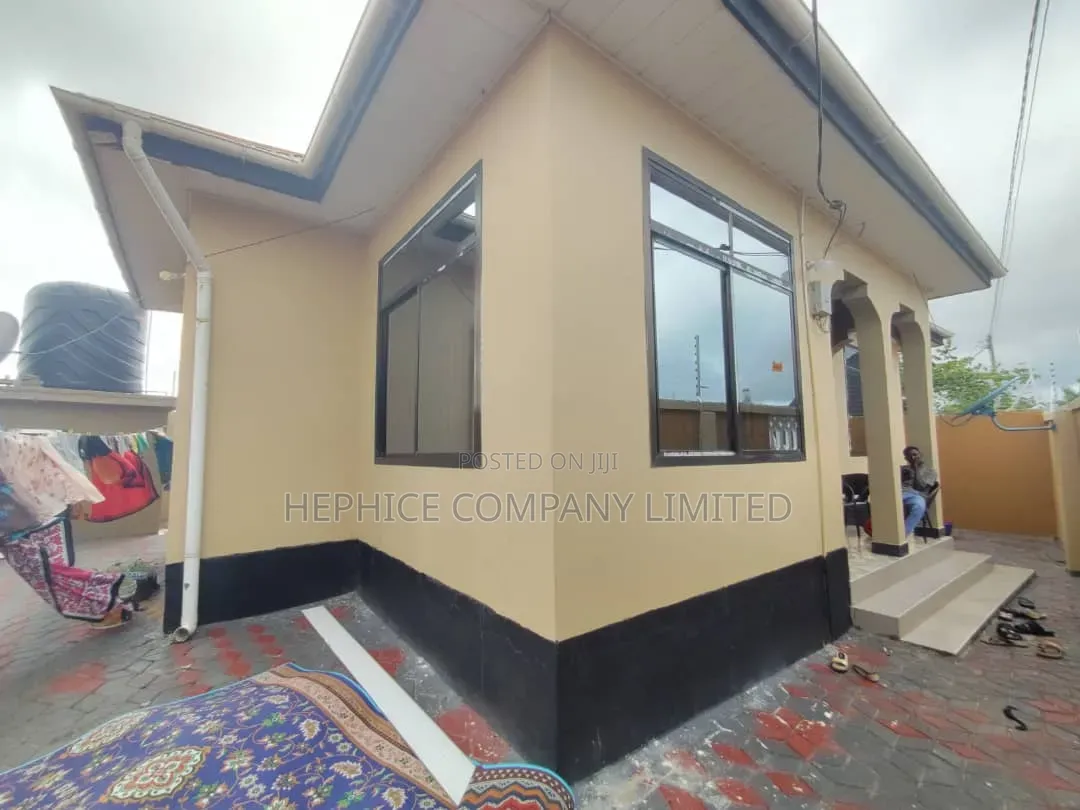 Furnished 3bdrm House in Hephice Company, Kinyerezi for sale