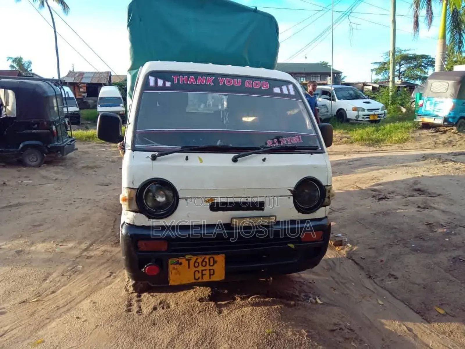 Suzuki Super Carry 1992 White