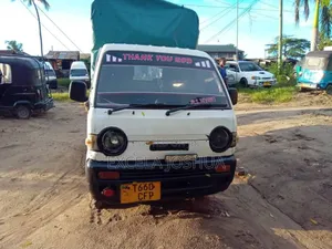 Suzuki Super Carry 1992 White