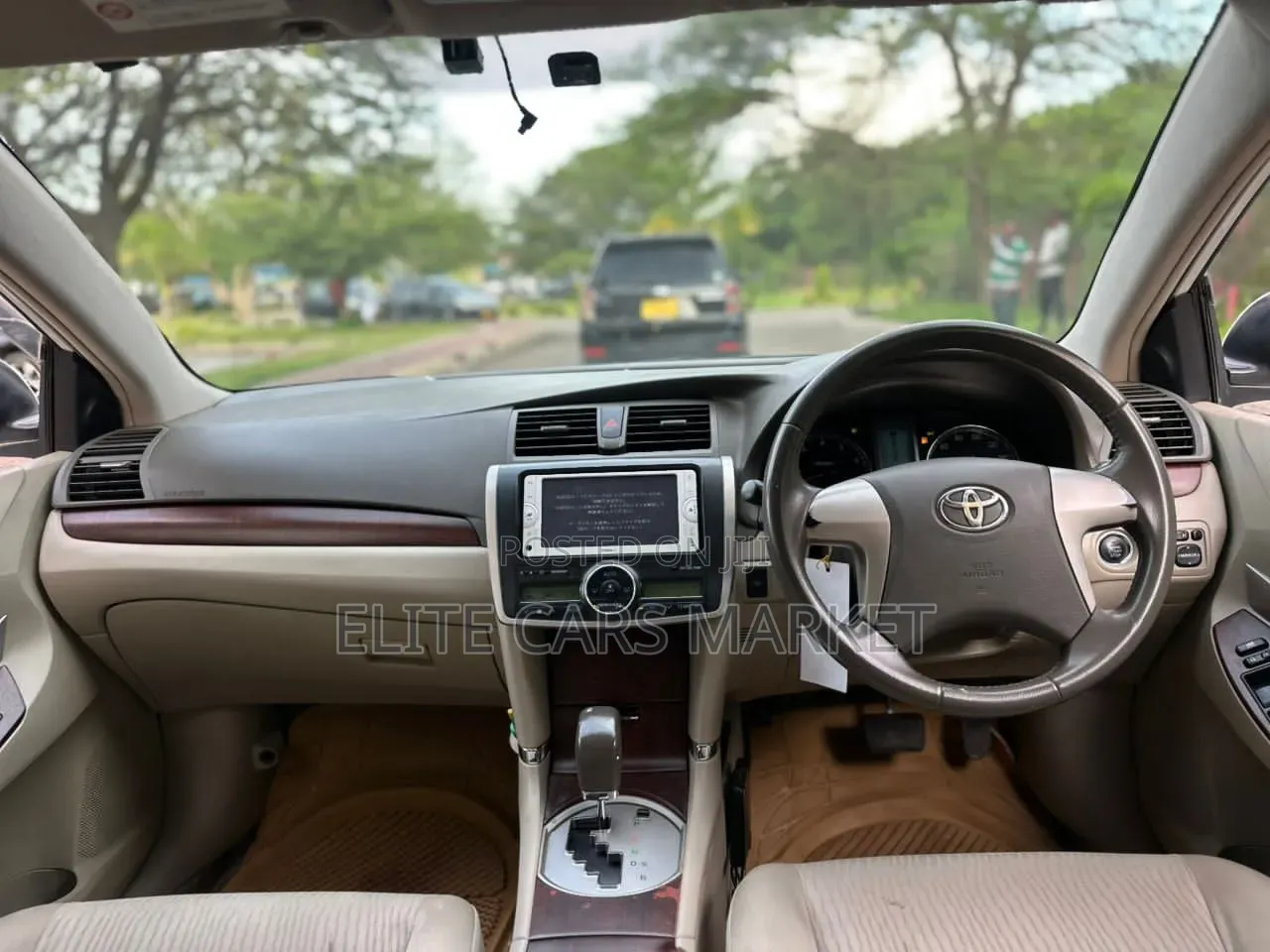 Toyota Premio 2012 White