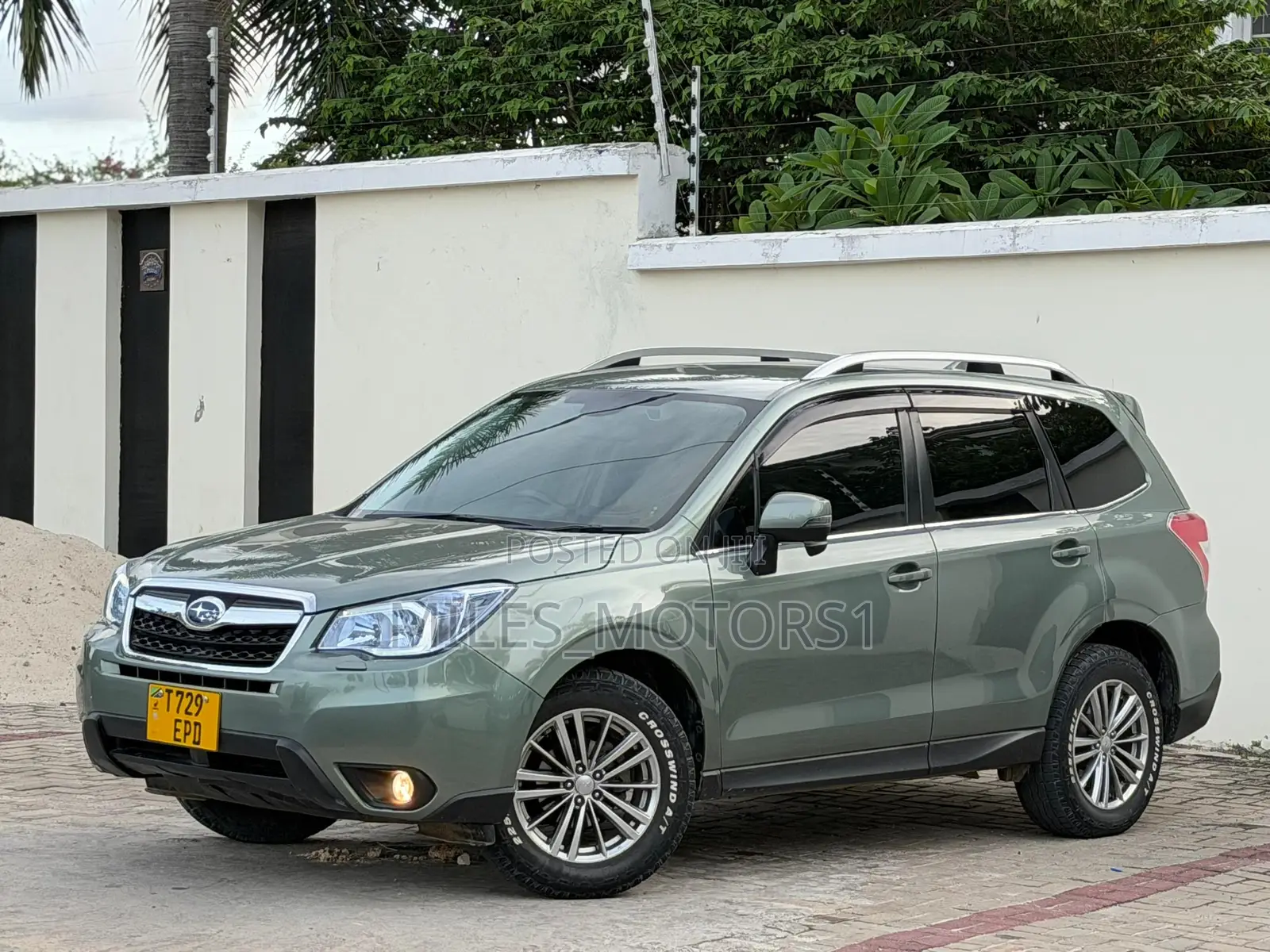 Subaru Forester 2015 Gray