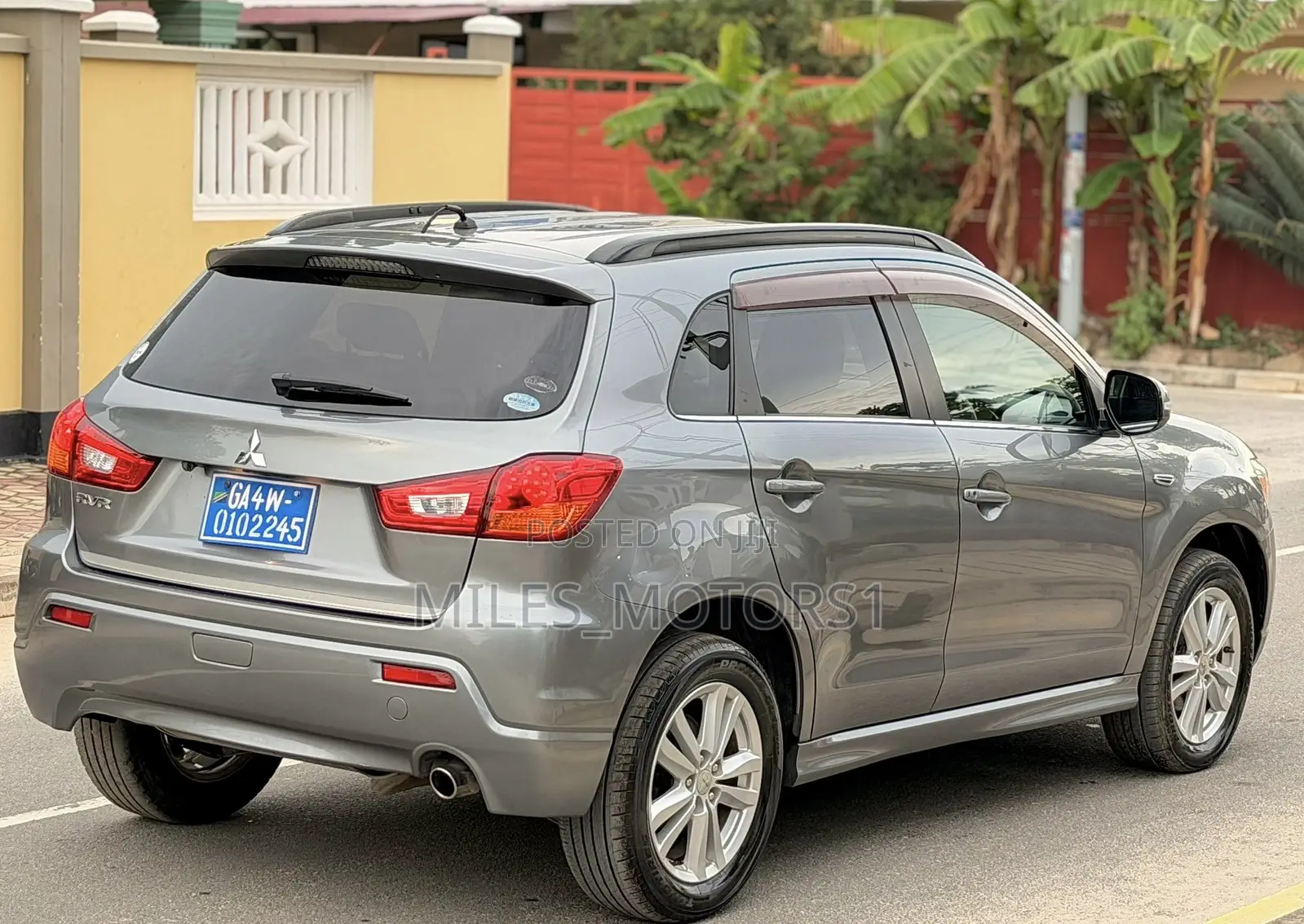 Mitsubishi RVR 2.0 2012 Gray