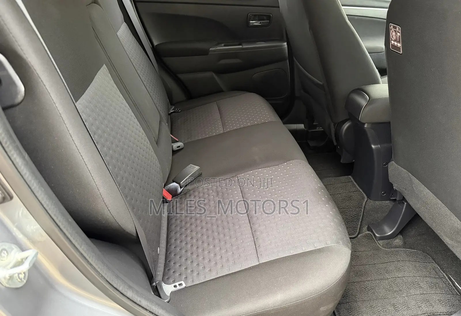Mitsubishi RVR 2.0 2012 Gray
