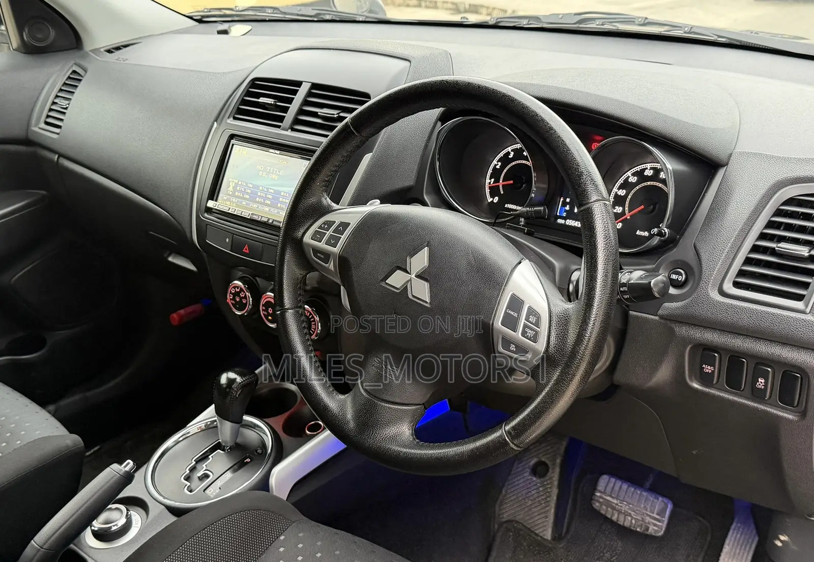 Mitsubishi RVR 2.0 2012 Gray