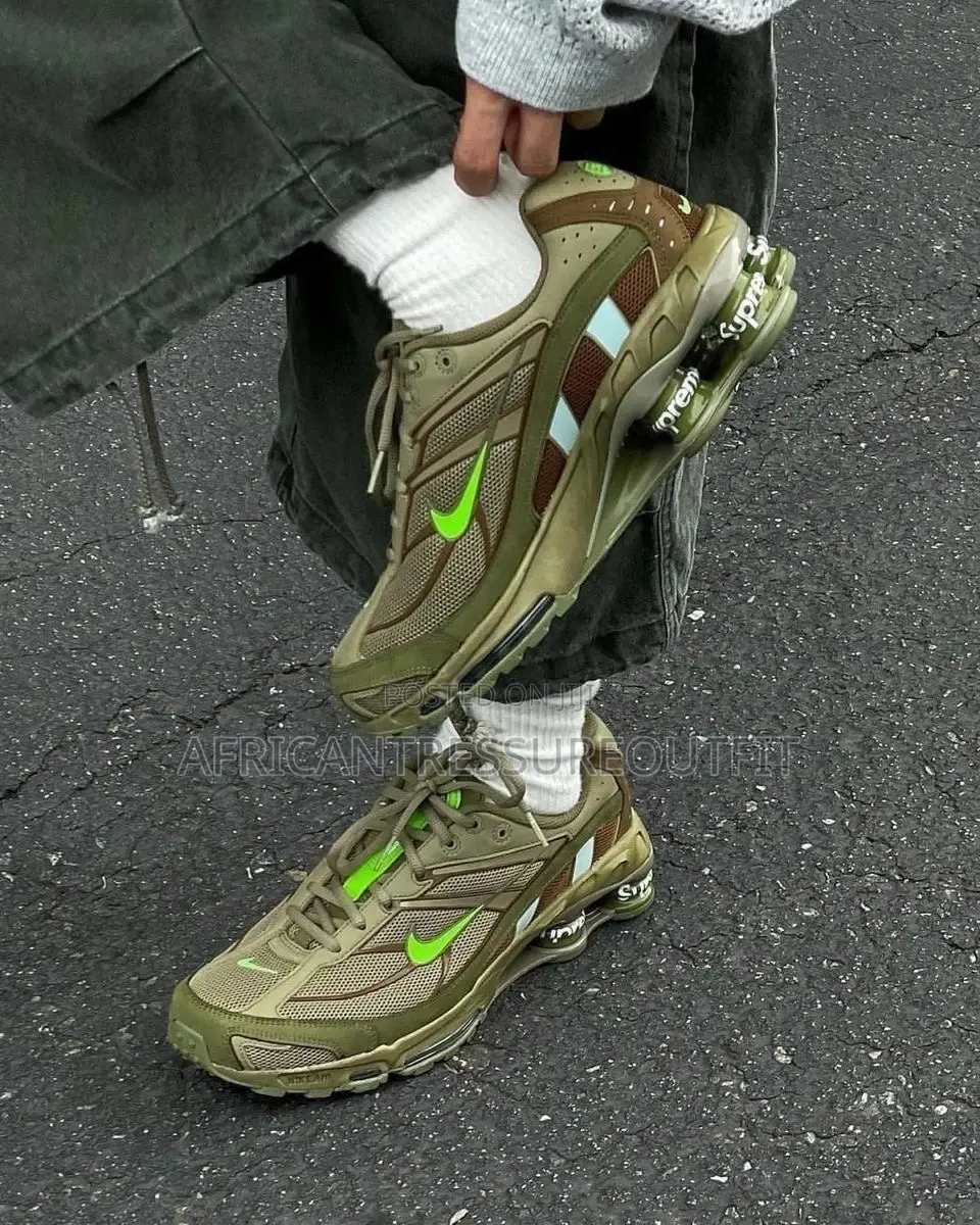 Supreme X Nike Shox Ride 2 Seneakers Collection Available